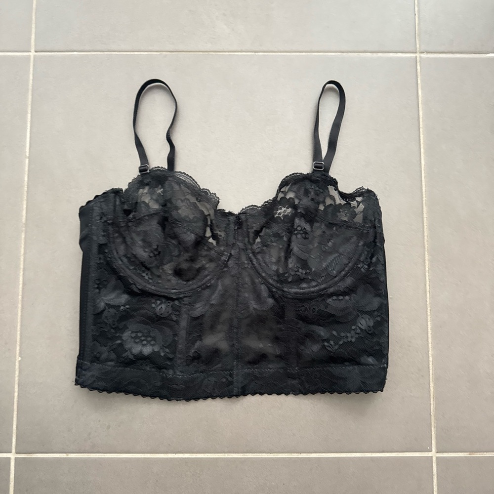 Vogue Black Lace Bustier